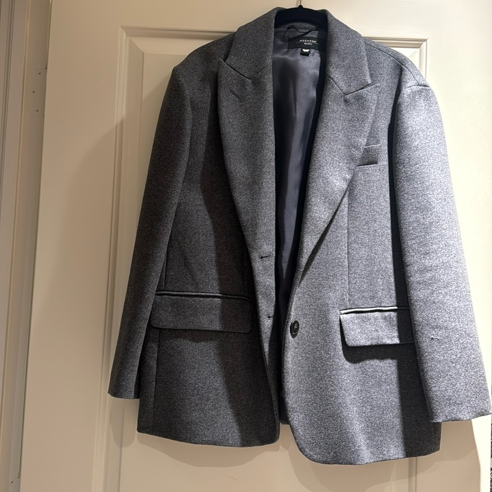 Grey wool flannel oversized blazer